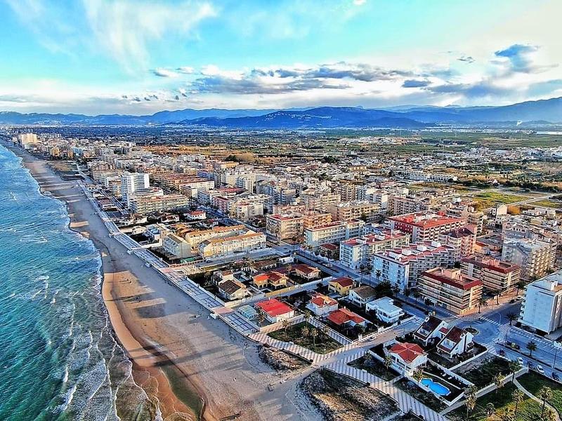 Foto fd89a04c-5594-4f82-894b-3330bc3a1739. Àtic amb piscina a Daimús