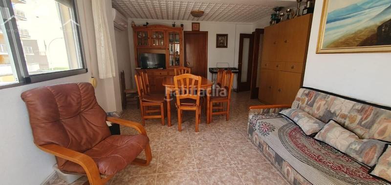 Foto 3a7381b8-ea5a-467a-a4dd-34ad34a36b67. Apartamento  con terraza en esquina en tercera línea playa en Daimús
