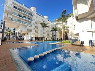 Attico  Roger de lauria. Exclusivo ático dúplex situado en la de playa de daimús, a tan s