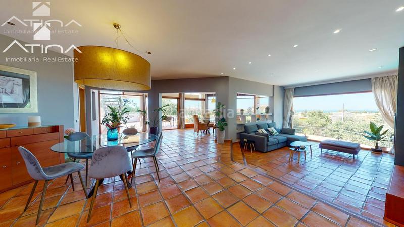 Foto 75c73a81-dfa1-407a-904c-0517cbdd8ea7. Chalet con riscaldamento parcheggio piscina in El Montgó Dénia