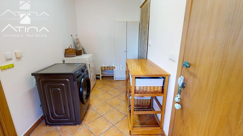 Foto a997f71d-9eff-4a8f-bfa1-07032a969e2e. Chalet con riscaldamento parcheggio piscina in El Montgó Dénia