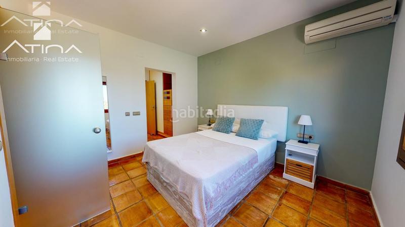 Foto d25612e4-8103-4532-a640-846fe8e7fc82. Chalet con riscaldamento parcheggio piscina in El Montgó Dénia