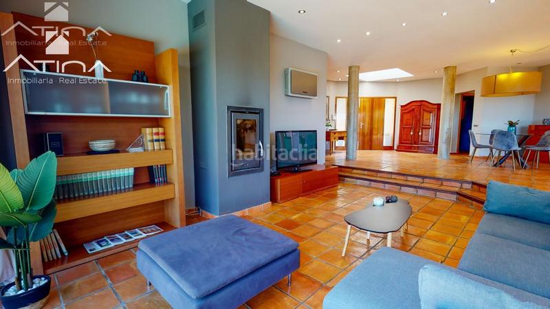 Foto d919c224-9b36-4861-b2e3-222883afcf93. Chalet con riscaldamento parcheggio piscina in El Montgó Dénia