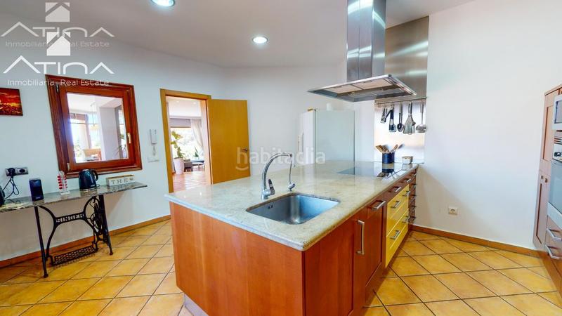 Foto e6f84be1-4b6d-4312-8e2a-1957b0a3766f. Chalet con riscaldamento parcheggio piscina in El Montgó Dénia