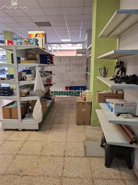 Foto c795106a-9056-4a5c-af31-4a1e48e63536. Local comercial a Germaníes - Juzgados Gandia