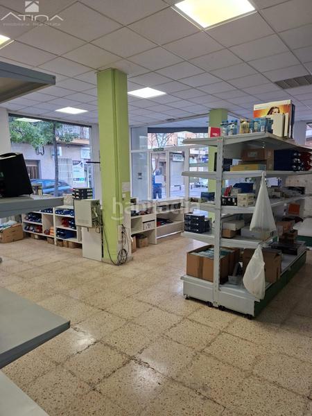 Foto c825700d-c5d1-490e-bab2-890d2b3d28b6. Local comercial a Germaníes - Juzgados Gandia
