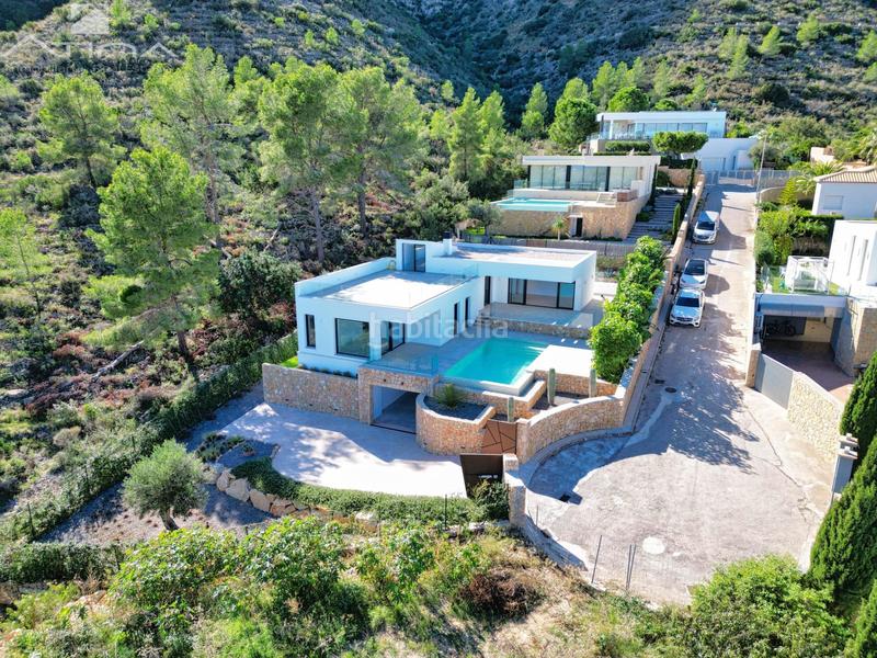 Foto 05f8eccb-7380-45ac-bceb-5b758c2ac9b4. Chalet mit parking pool in El Montgó Dénia