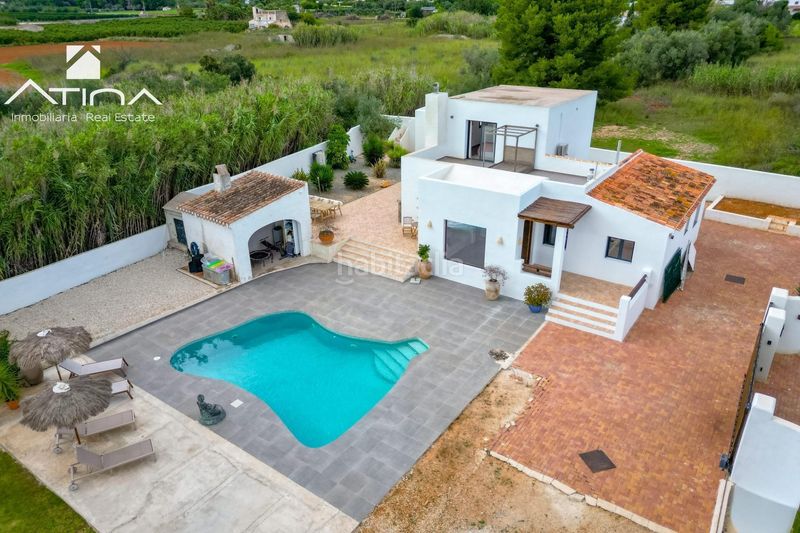 Foto 1ebd137f-9397-4d15-bc9b-16e68334f8e0. Xalet amb aparcament piscina a Montgó - Ermita Xàbia
