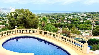 Xalet  De la torre ambolo. Villa estilo ibicenco en jávea costa nova  vistas al mar y diseñ