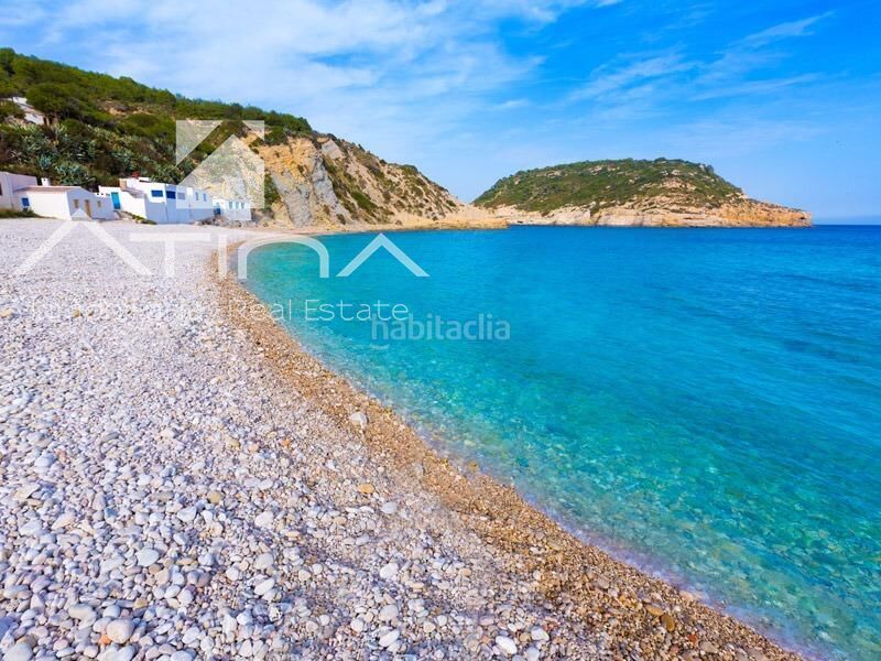 Foto c1250316-e6f1-4aad-8aa3-8ce03c6240ed. Xalet amb aparcament piscina a Poblets (els)