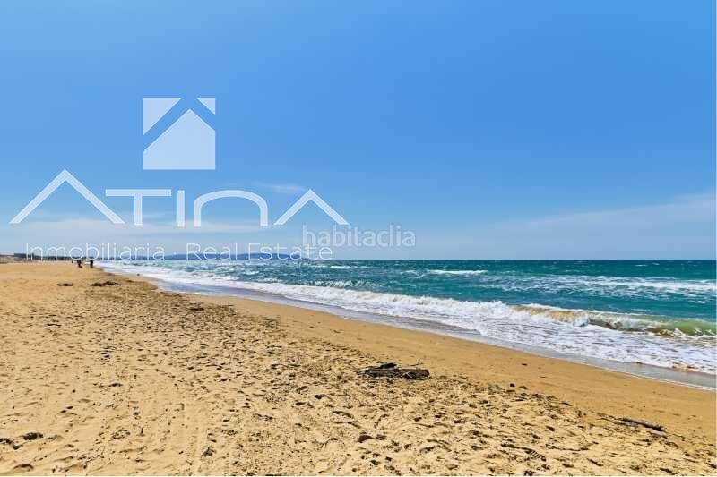 Foto b685313a-6ce7-404a-a99e-f27266205ca7. Casa adossada a Miramar
