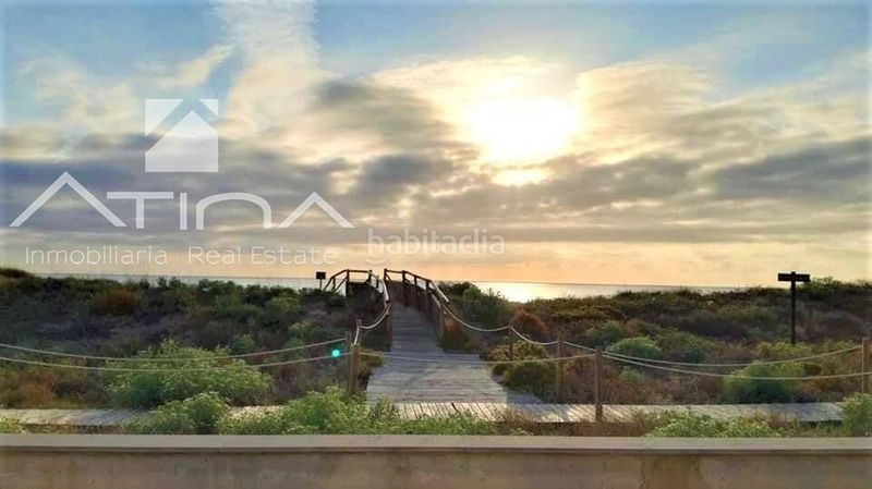 Foto d22ac86b-e914-4b34-a991-22a263fb7104. Estudi amb piscina a Daimús