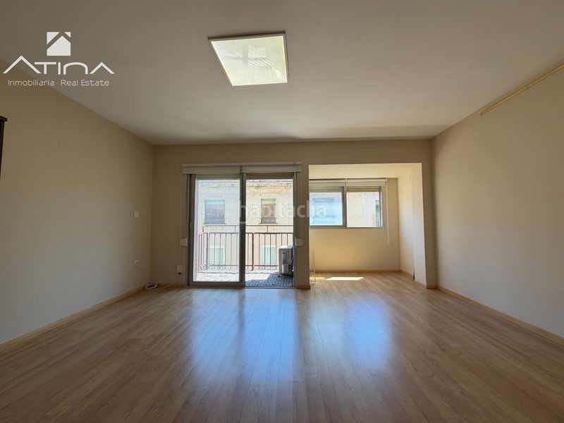 Foto 822a9194-112f-4b6b-94a5-d65302c8b355. Pis a Plaza Elíptica - República Argentina Gandia