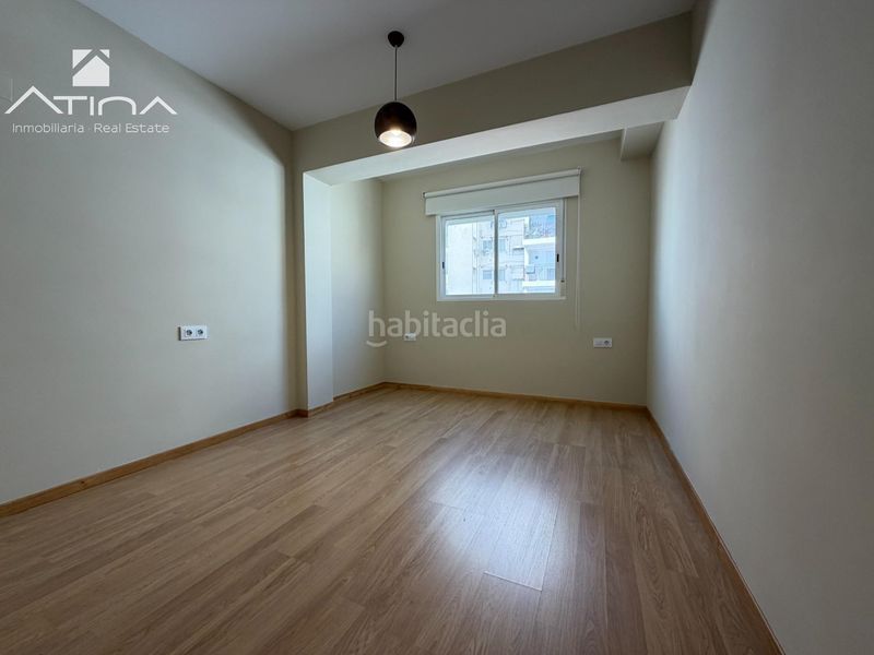 Foto f3796ac9-ee5f-43bb-aa07-a44f50c6b30d. Pis a Plaza Elíptica - República Argentina Gandia