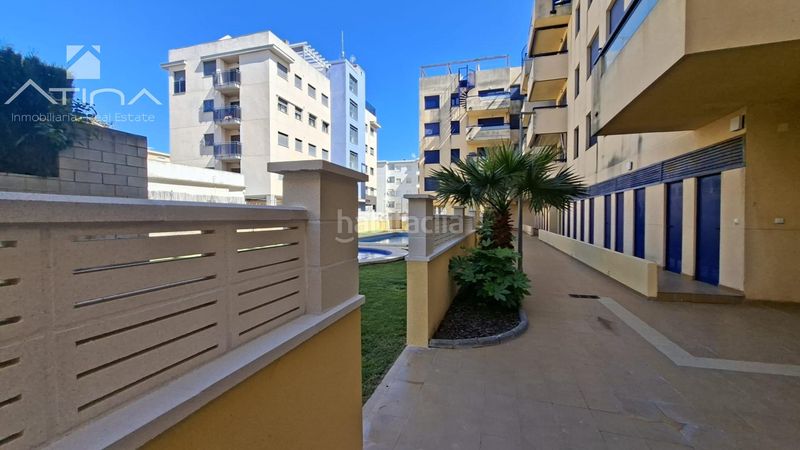 Foto 4f4ec06c-11fe-450a-a614-db90d12d7c57. Apartament amb piscina a Bellreguard
