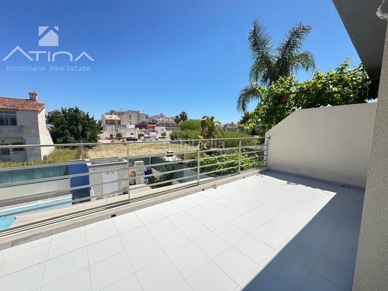 Foto e5aacc42-052a-4881-b283-8a53a7e59624. Casa aparellada amb aparcament piscina a Daimús