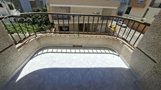 Piso en Miramar. Piso en miramar centro con ascensor y balcón soleado a 1 km de l