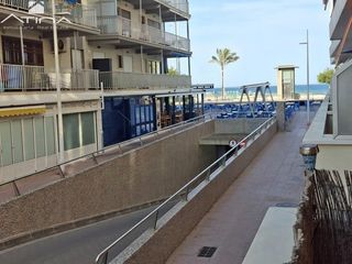 Ground floor in Playa de Gandía. Apartamento en primera línea de playa de gandía con vistas al ma