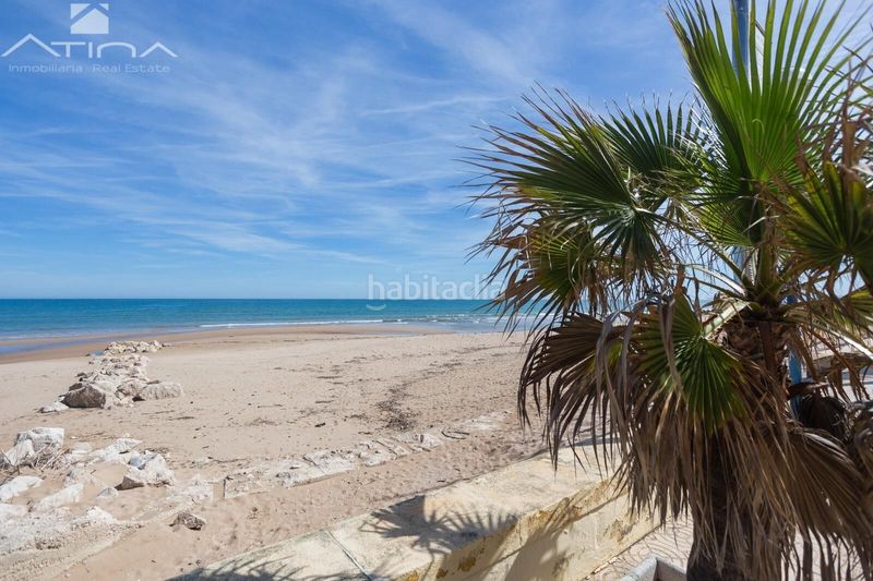 Foto b20d0f4d-8783-409f-9186-b46640dc6e40. Apartament amb calefacció a Miramar
