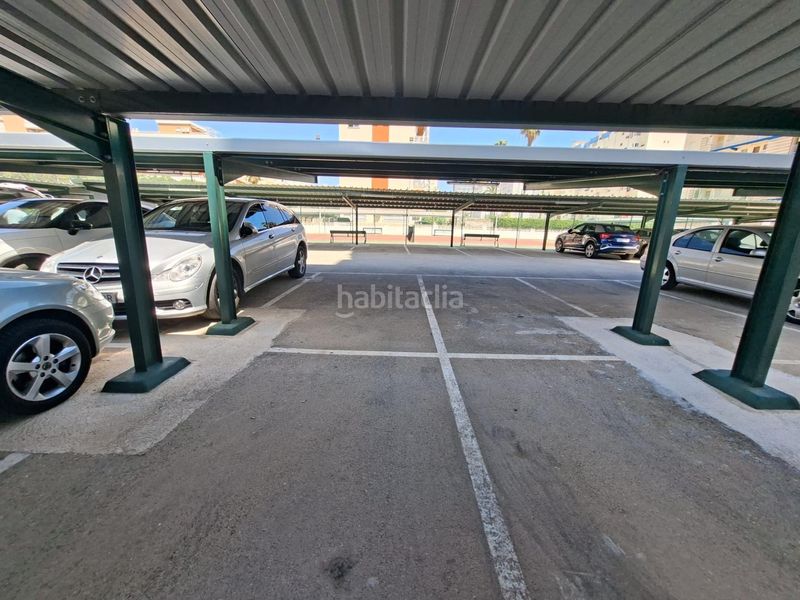 Foto 4435fc9b-629f-4772-bb5b-4d69be4995da. Apartament amb calefacció aparcament piscina a Playa de Gandía Gandia