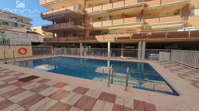 Foto ff632d73-9fe0-4421-952c-32bda24ab8b7. Estudi amb calefacció piscina a Daimús