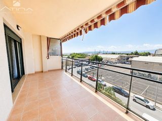 Flat in Corea. Piso en venta en mirador del serpis, gandía con piscina, garaje,