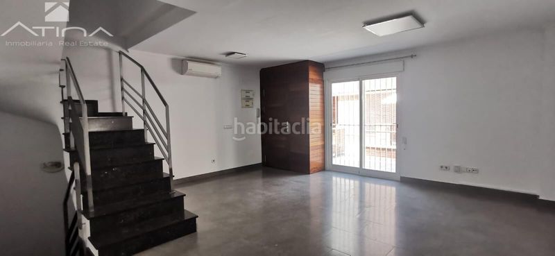 Foto 5c82f395-bfb2-4f84-80ce-5eff5b91e748. Semi detached house with parking pool in Bellreguard
