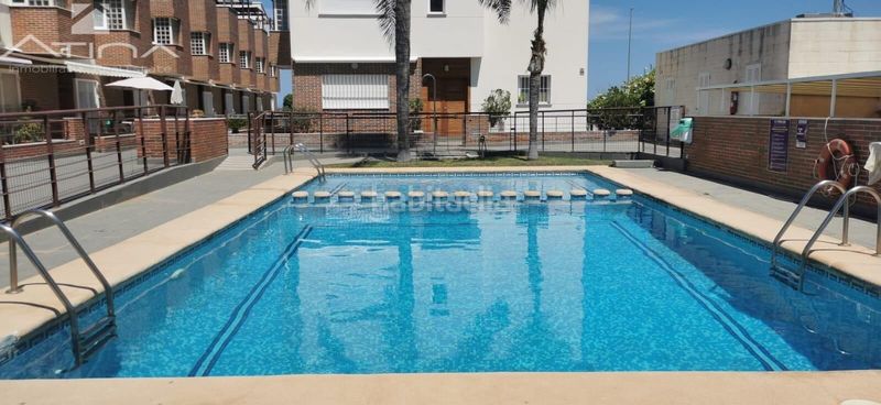 Foto a9a9f23d-78a9-4a22-b3e5-7da03b1ec237. Semi detached house with parking pool in Bellreguard
