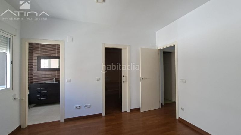 Foto ab2eebae-aa37-48b7-9899-623579483984. Semi detached house with parking pool in Bellreguard