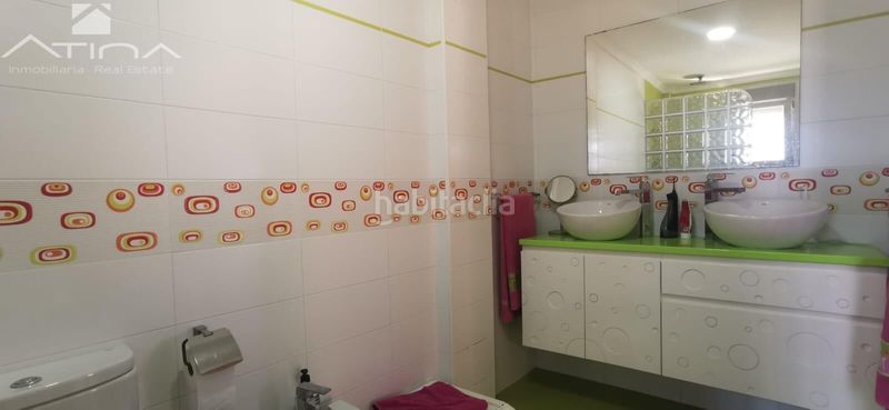 Foto 0a9e8119-37fd-4133-be28-d938c05c8a60. Xalet amb aparcament piscina a Oliva playa Oliva