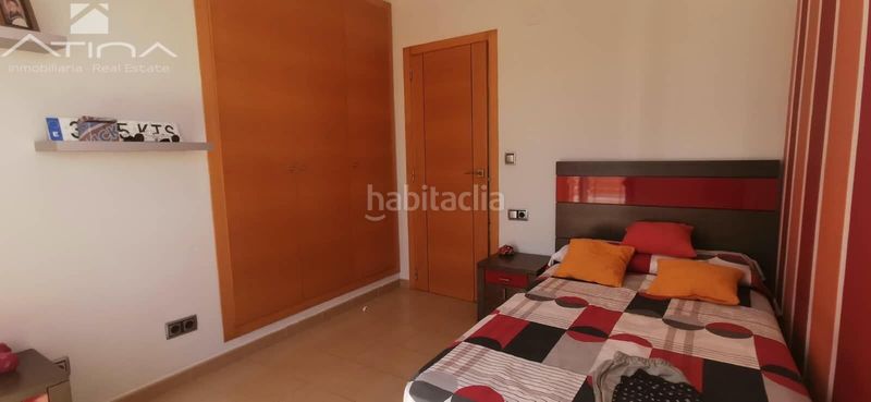 Foto 5b1ee9e1-cb67-455f-8ffc-faef51dbd29c. Xalet amb aparcament piscina a Oliva playa Oliva