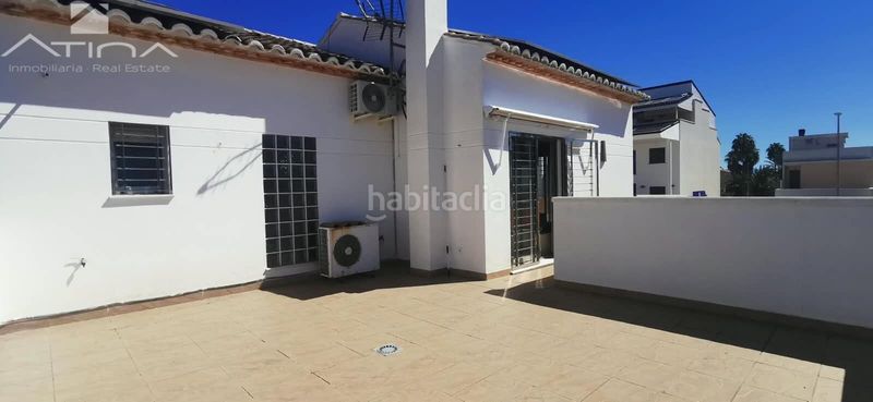 Foto 765fba4c-4077-4eb5-9268-c4e1f79fa4a7. Xalet amb aparcament piscina a Oliva playa Oliva