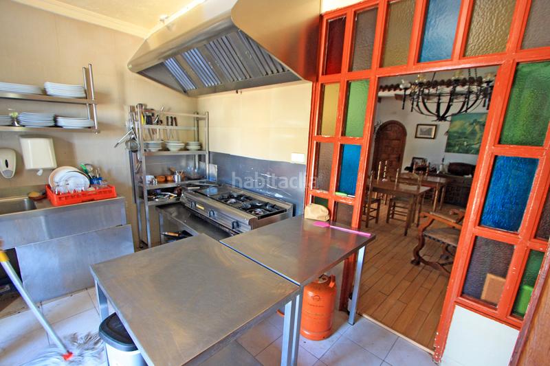 Foto 559ee6d6-f3f7-4b8e-a0a1-d5f3786d2b37. Geschäftsraum in Verger (el)