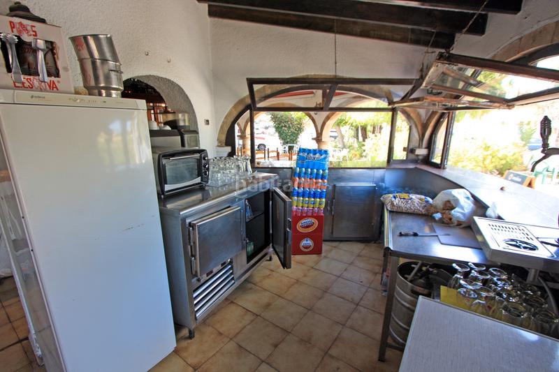 Foto d6cf818a-c9ec-496b-99b0-01c2c90ed76c. Geschäftsraum in Verger (el)