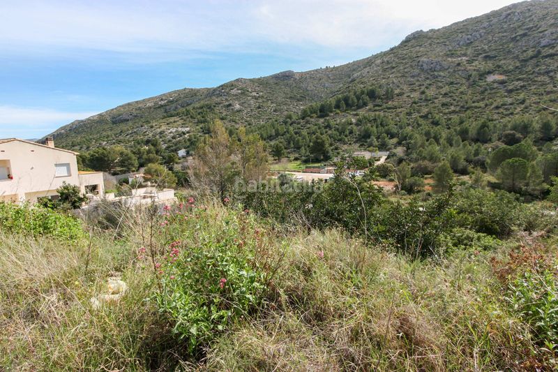 Foto dd844c4a-9fe2-43de-aaa5-ef66393054cd. Terreny residencial a Monte Solana Pedreguer