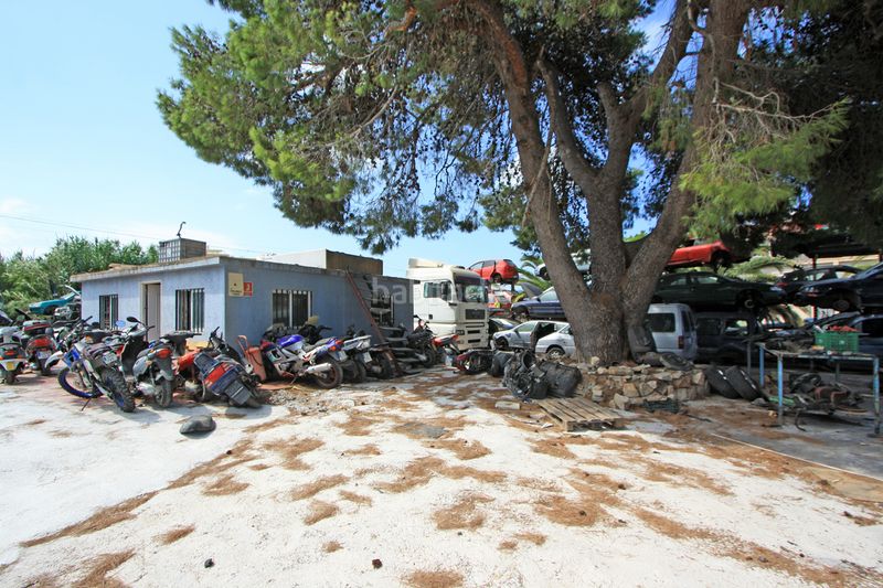 Foto 703bef16-142c-459c-929e-00422b977c3e. Nau industrial a Verger (el)