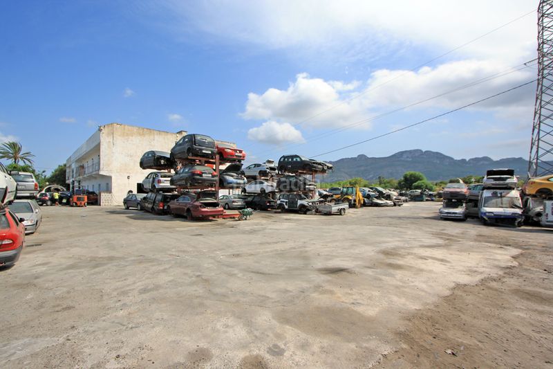 Foto 82f59119-7cf7-4ab3-a925-54474b0790f0. Nau industrial a Verger (el)