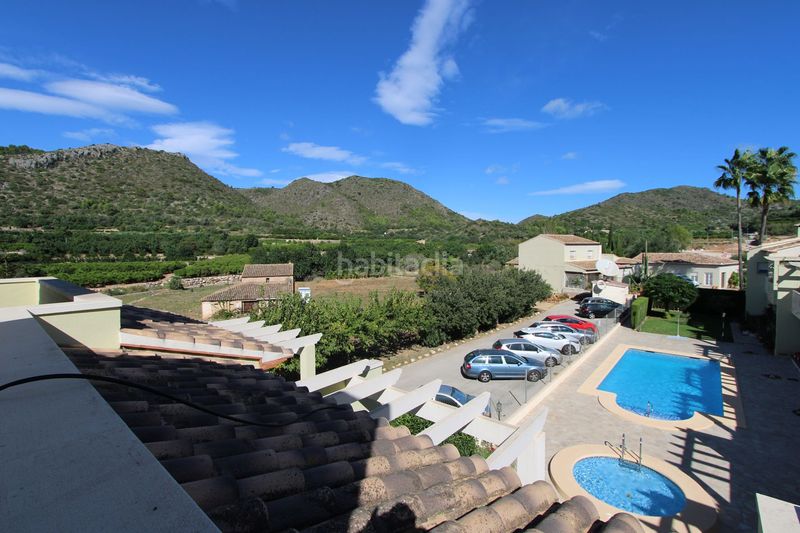 Foto 9352a9f5-27b6-4a8b-87d1-173d190ded8b. Casa adossada amb calefacció piscina a Ráfol de Almunia