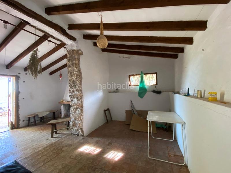 Foto 316dc3a9-aadd-4699-bd3e-24bc8e580a30. Terreny residencial a Xaló