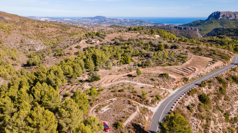 Foto b52e9c2e-8552-4497-bc9d-7c32d54dc1e9. Terreny residencial a Xaló