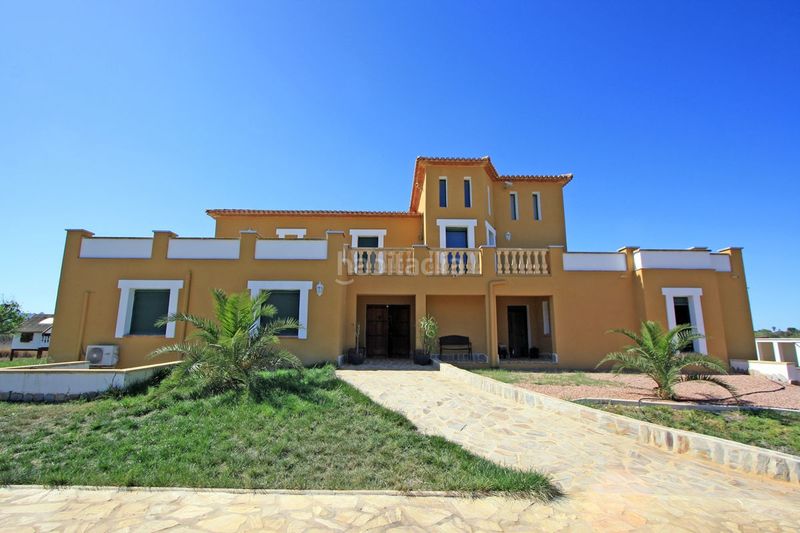 Foto 4353ecb3-e165-4a98-9178-3219cc8d8559. Chalet avec chauffage parking dans La Sella Pedreguer