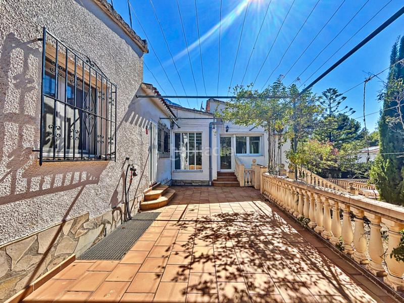 Foto 441e39cf-511c-41b1-806b-f061265b5d54. Chalet con riscaldamento parcheggio piscina in El Montgó Dénia