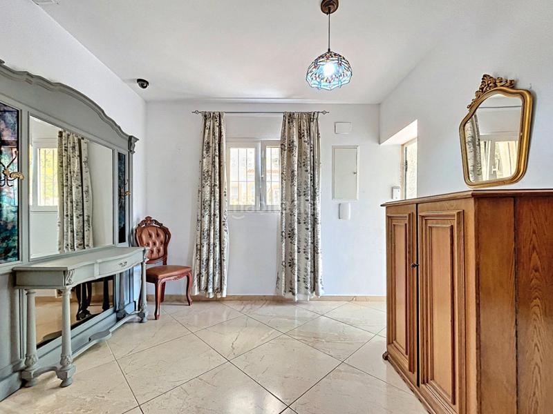 Foto 788110f6-21bd-44fc-819a-e39408d18868. Chalet con riscaldamento parcheggio piscina in El Montgó Dénia