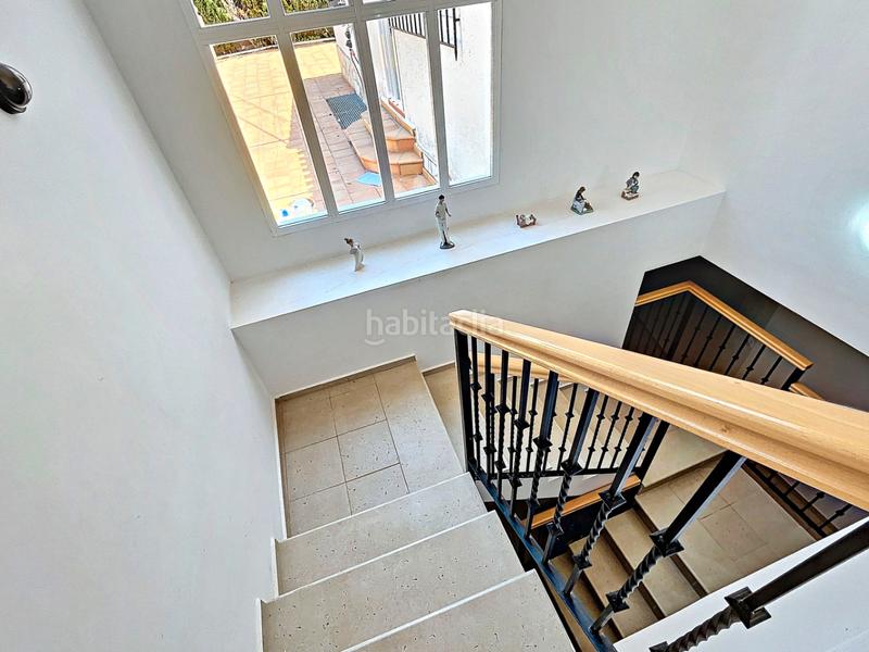 Foto 7ccc3f32-8922-4a31-a1fe-a9dc0154c5cd. Chalet con riscaldamento parcheggio piscina in El Montgó Dénia