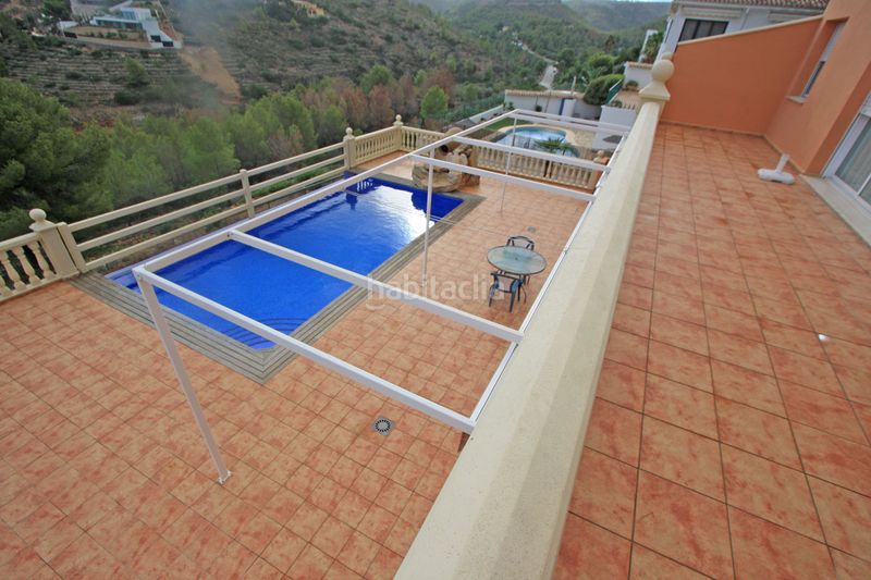 Foto b2399fa2-b2ef-419c-953b-33681e722ab8. Xalet amb calefacció aparcament piscina a El Montgó Dénia