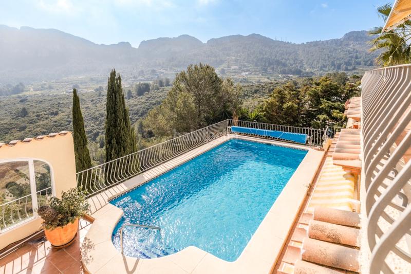 Foto ebb4bd14-1c5f-447d-81d4-eabb848bd820. Chalet en Devessa - Monte Pego Dénia