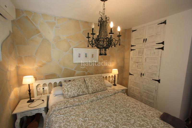 Foto c5781b3e-c592-40c5-afc5-de74f30543de. Chalet en El Montgó Dénia