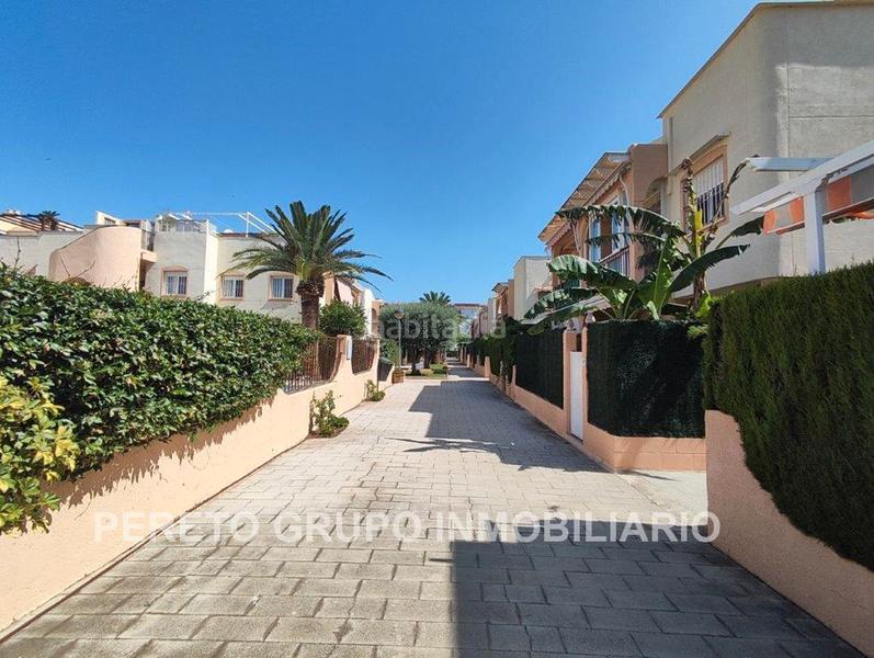 Foto 9a4ebd74-879f-4bbd-8405-05283f93178e. Piccolo appartamento con riscaldamento parcheggio piscina in Dénia