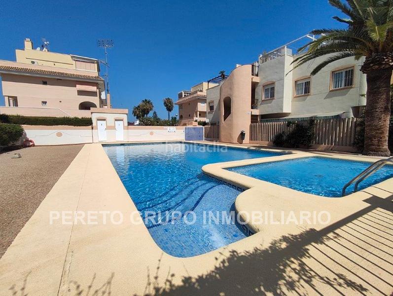 Foto ce258622-6512-4b02-bd07-75ba61a7c79e. Piccolo appartamento con riscaldamento parcheggio piscina in Dénia