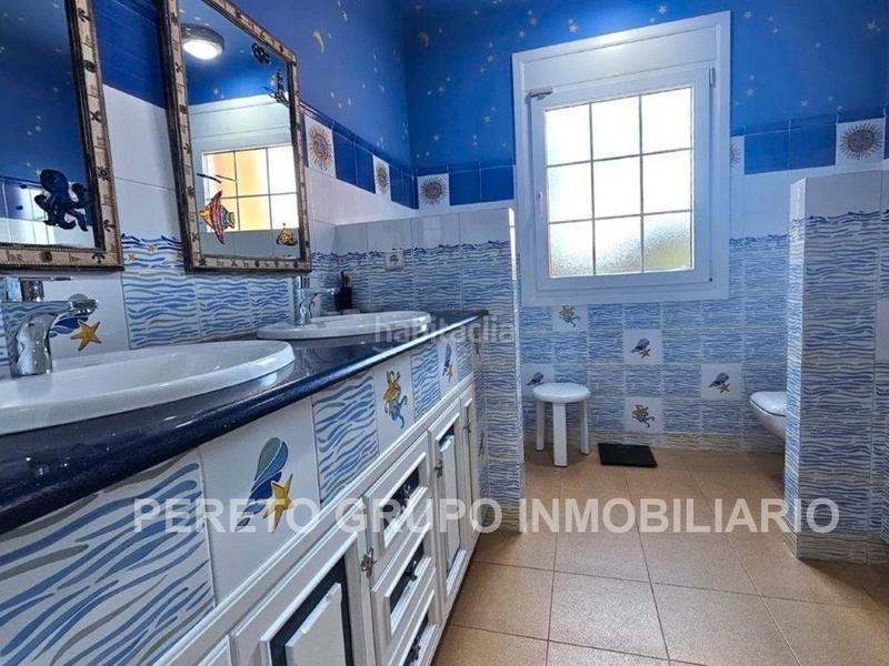 Foto 2d00f1f2-d62a-40c2-8e74-e7f9bbdd8945. Chalet en Les Bassetes - El Marjal Dénia